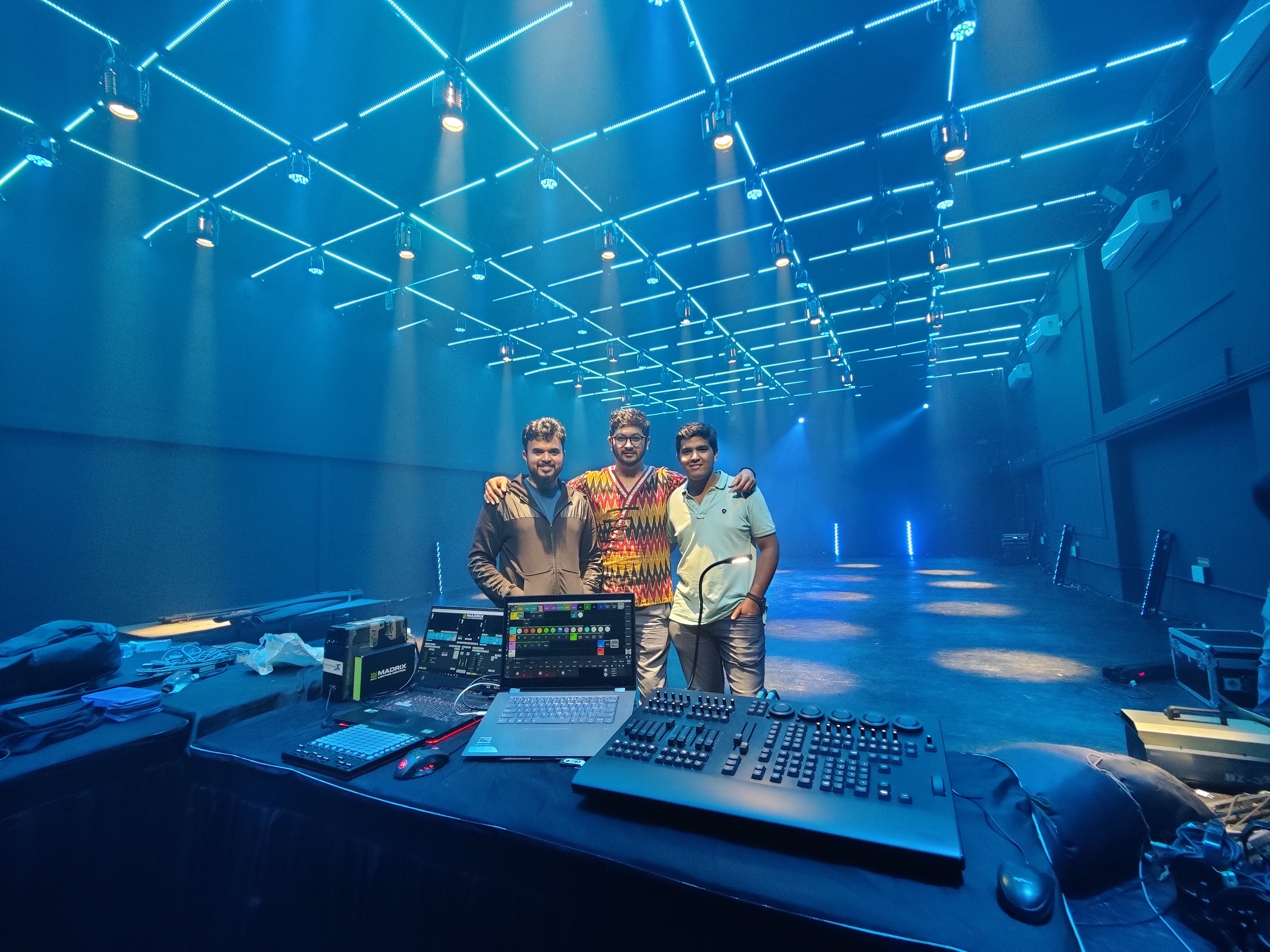 PixelBug Lighting Setup